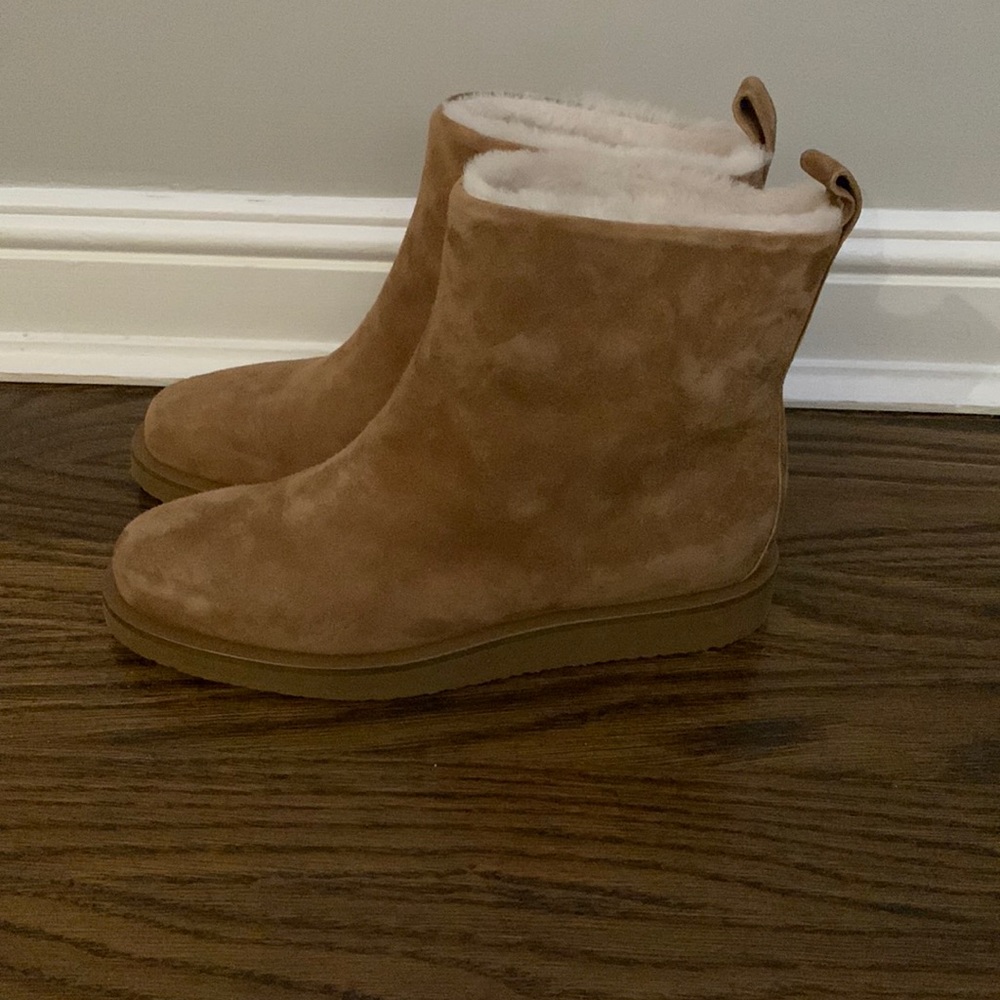 Tamara Mellon Booties Size 37.5